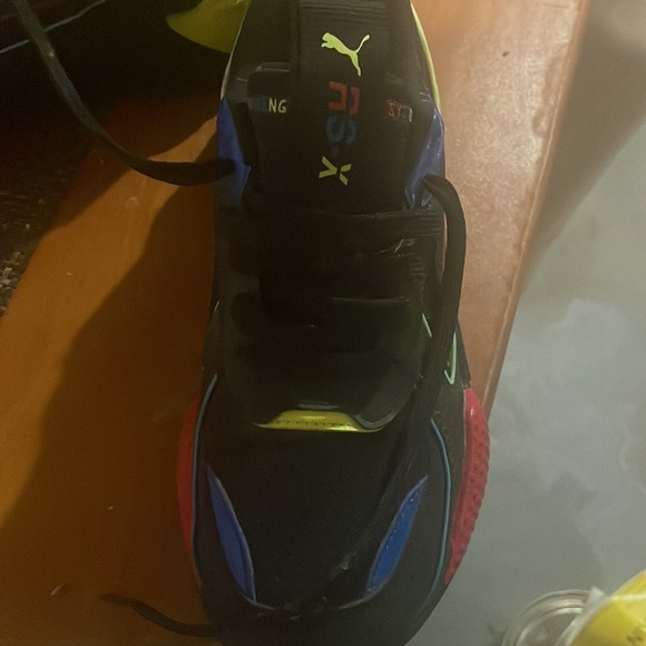 Puma - Picture 3 of 3